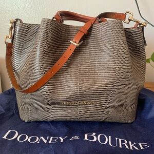 Dooney & Bourke Embossed Lizard Large Barlow Tote